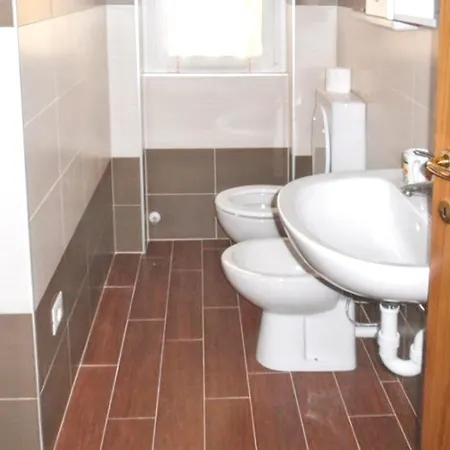 Charming In 70 M² With Mountain View * Livo (Lombardy)