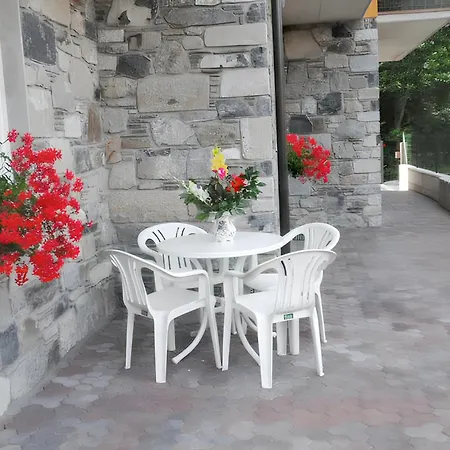 Charming In 70 M² With Mountain View Lägenhet *