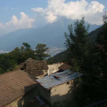 Charming In 70 M² With Mountain View Lägenhet *